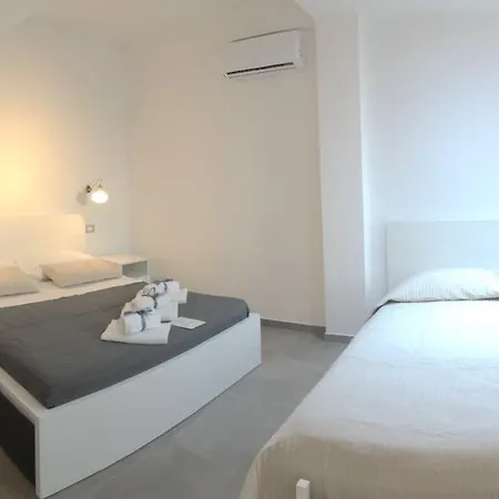 Corte Sveva Bed & Breakfast *
