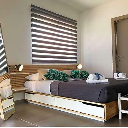 Alojamento de Acomodação e Pequeno-almoço Corte Sveva 4*